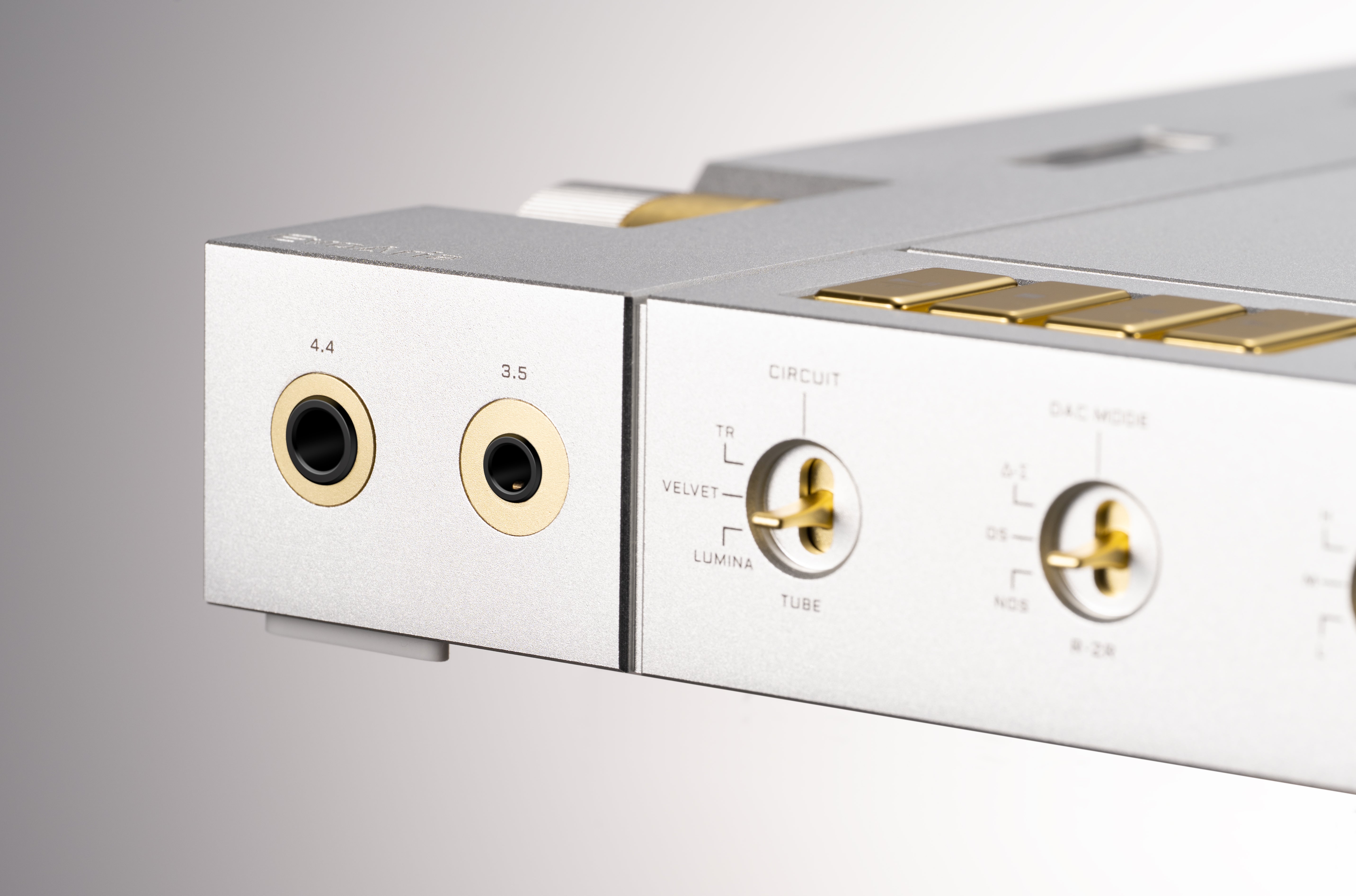 EvoAria Evo Era - MusicTeck