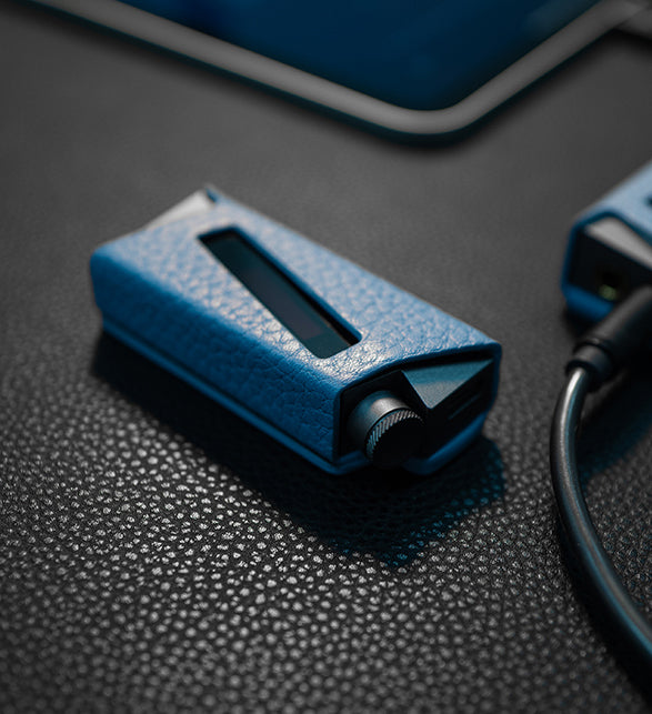 Luxury Precision W4 - Portable USB DAC/AMP Headphone AMP - MusicTeck