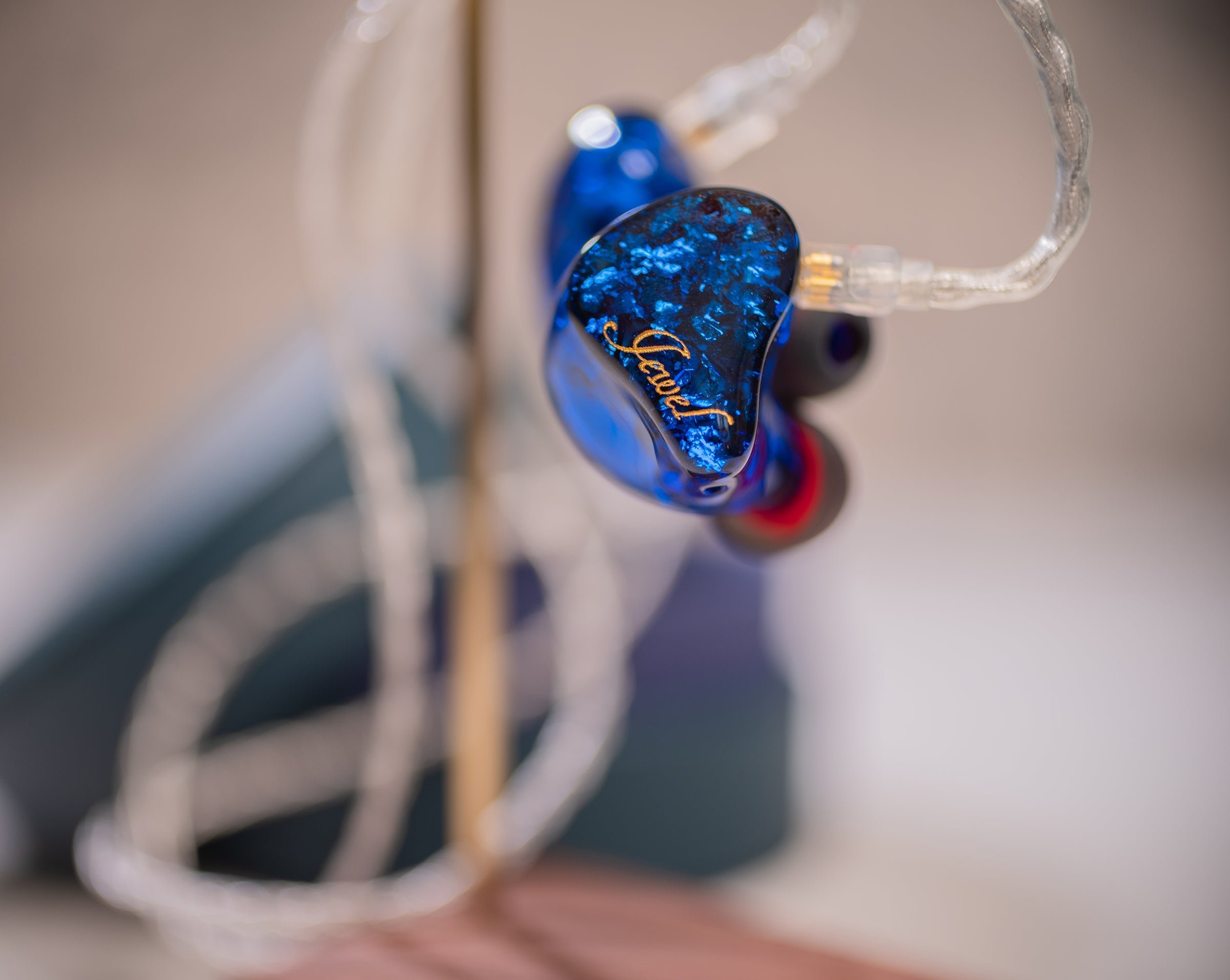 AROMA-Jewel - MusicTeck