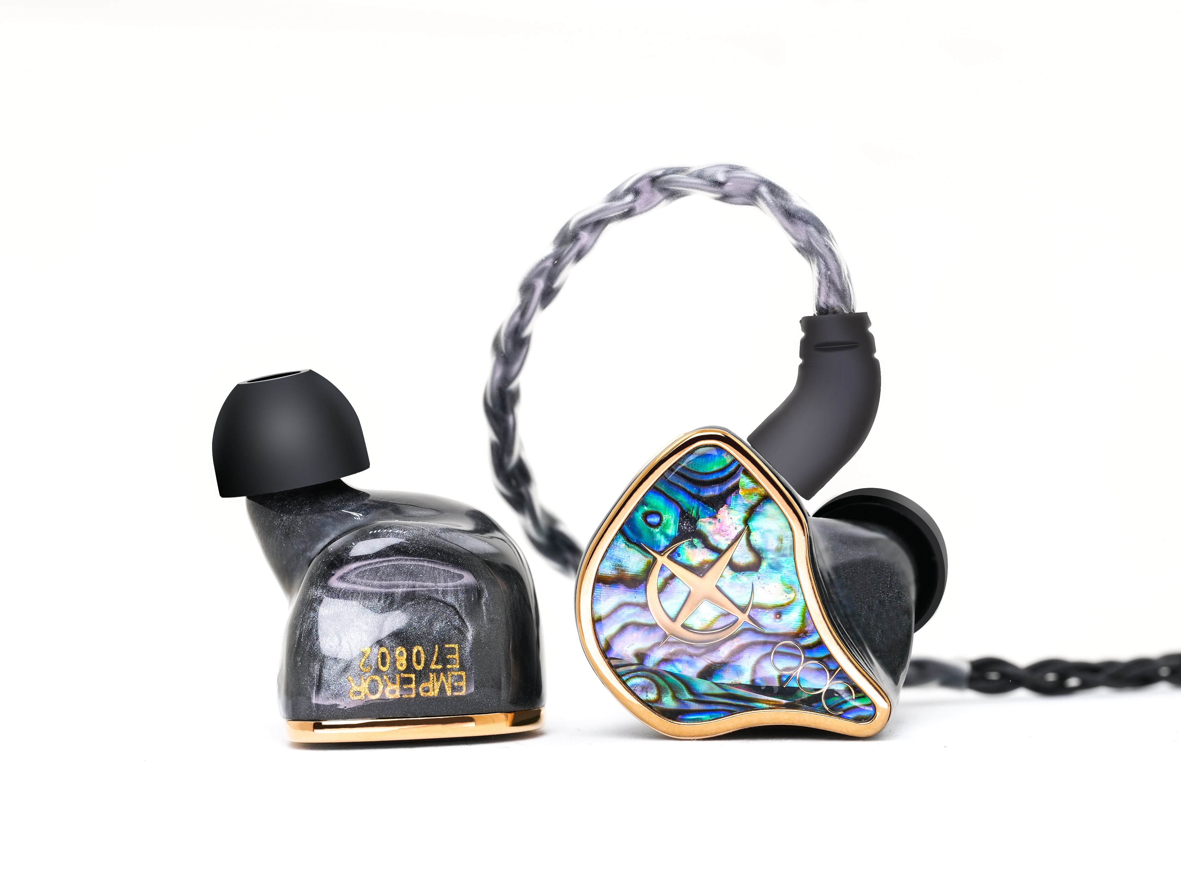 qdc Emperor (Like New) – MusicTeck