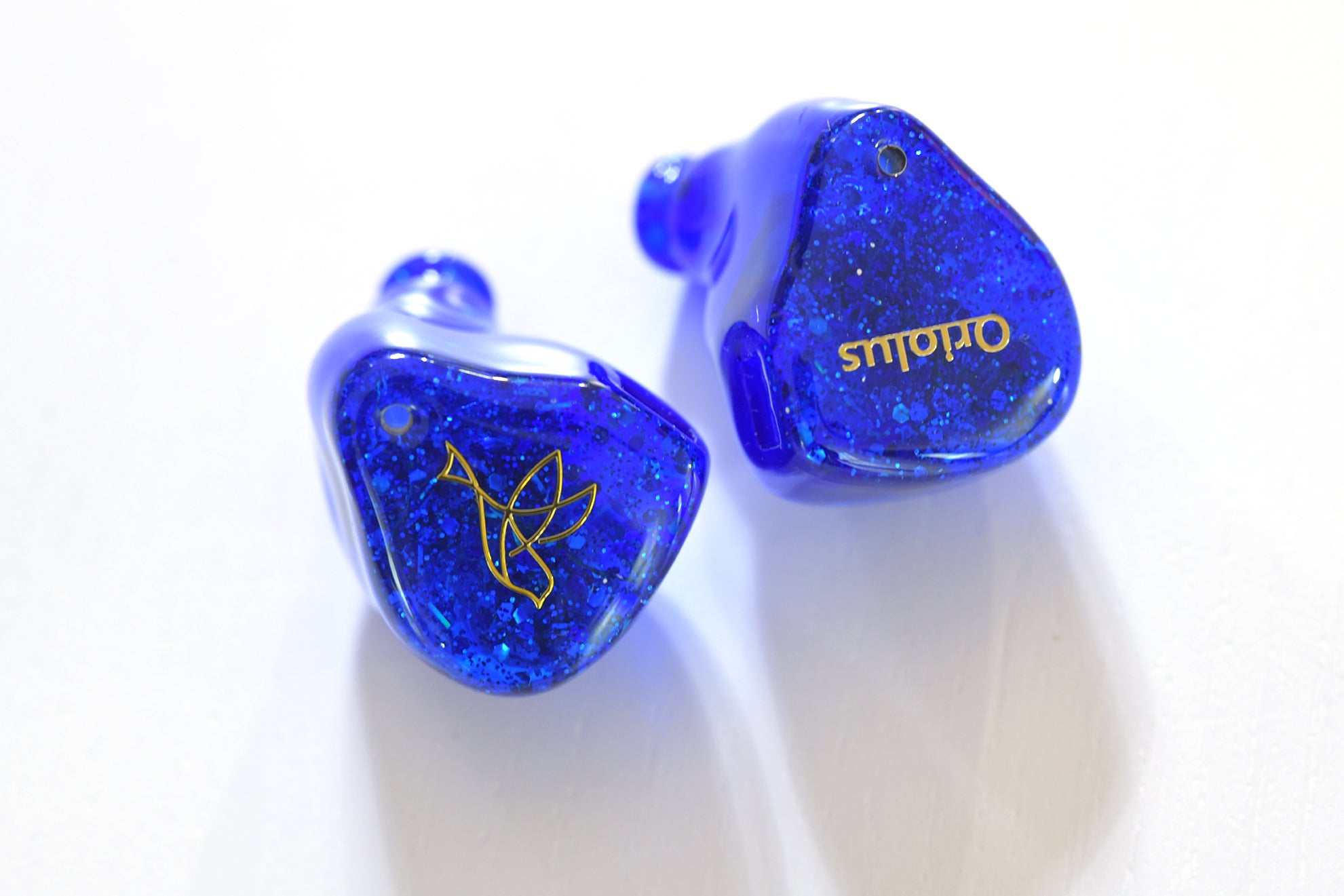 Oriolus Szalayi (new faceplate) – MusicTeck