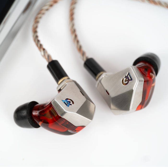 Campfire Audio Grand Luna - MusicTeck