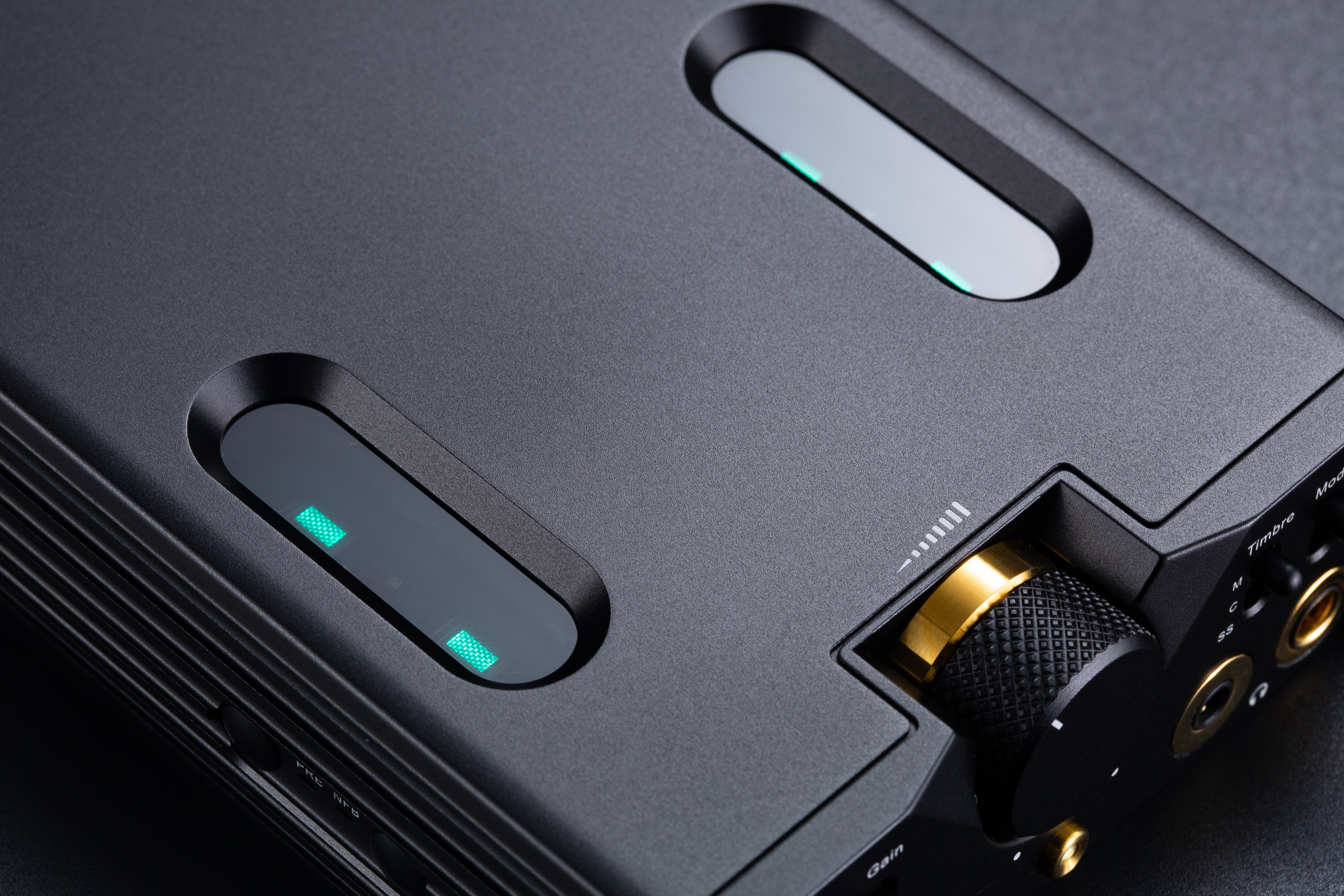 Cayin C9II Portable Headphone Amplifier Black Color Edition - MusicTeck 