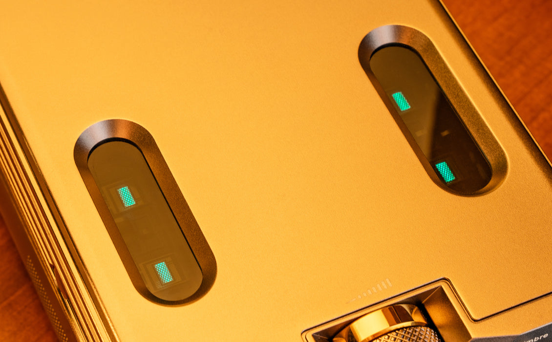 Cayin C9II Portable Headphone Amplifier Titanium Color Edition - MusicTeck 