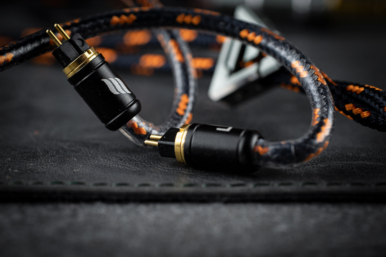 Vortex Cables: Lavinia - MusicTeck