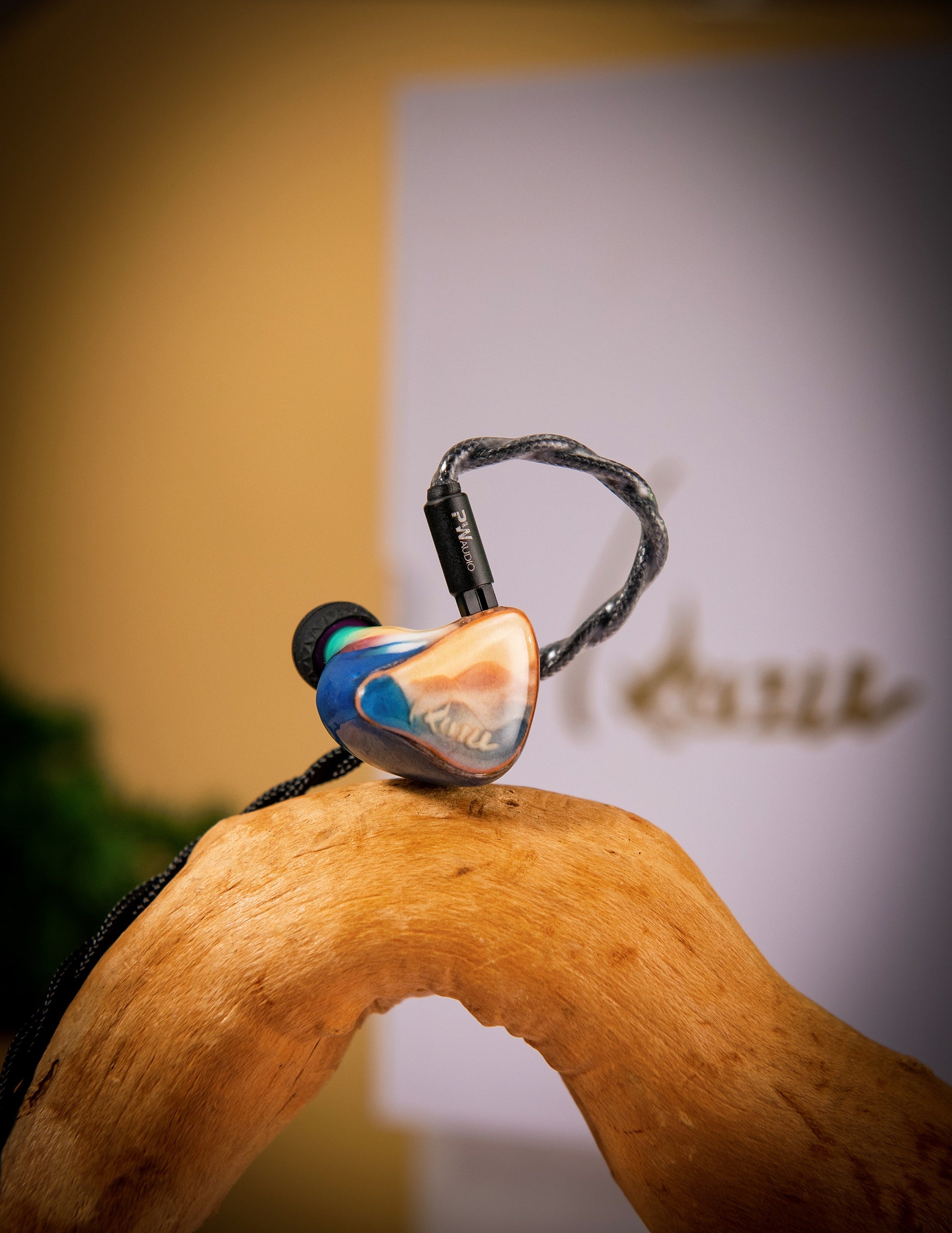 Quill Acoustics Satin – MusicTeck