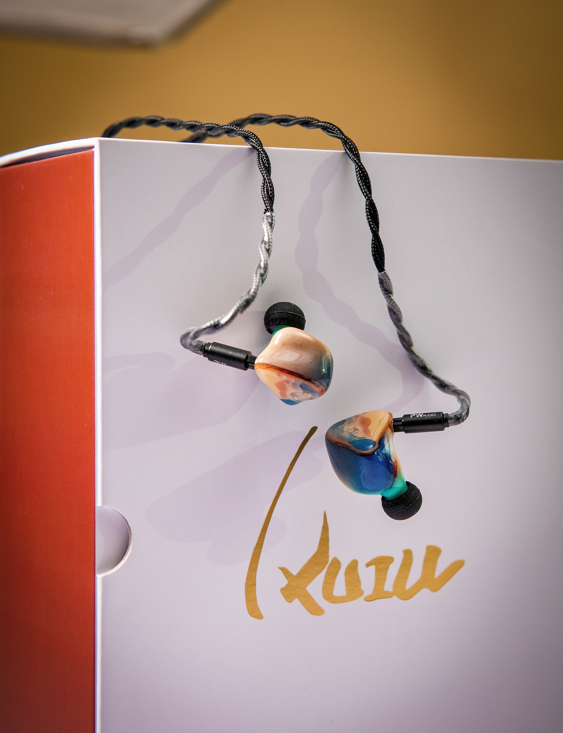 Quill Acoustics Satin – MusicTeck