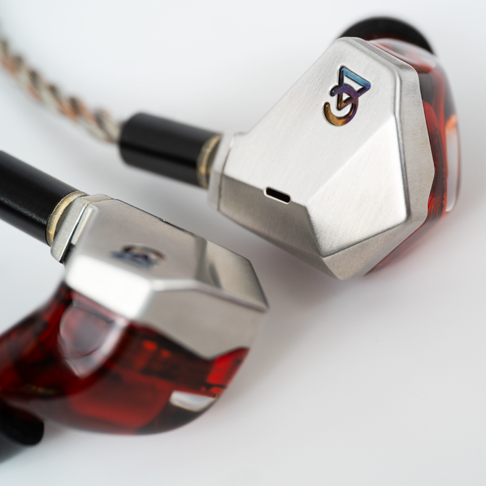 Campfire Audio Grand Luna - Planar Hybrid IEM