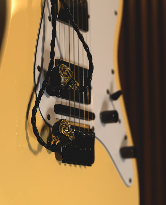 FlipEars Aisha Electri (in stock)