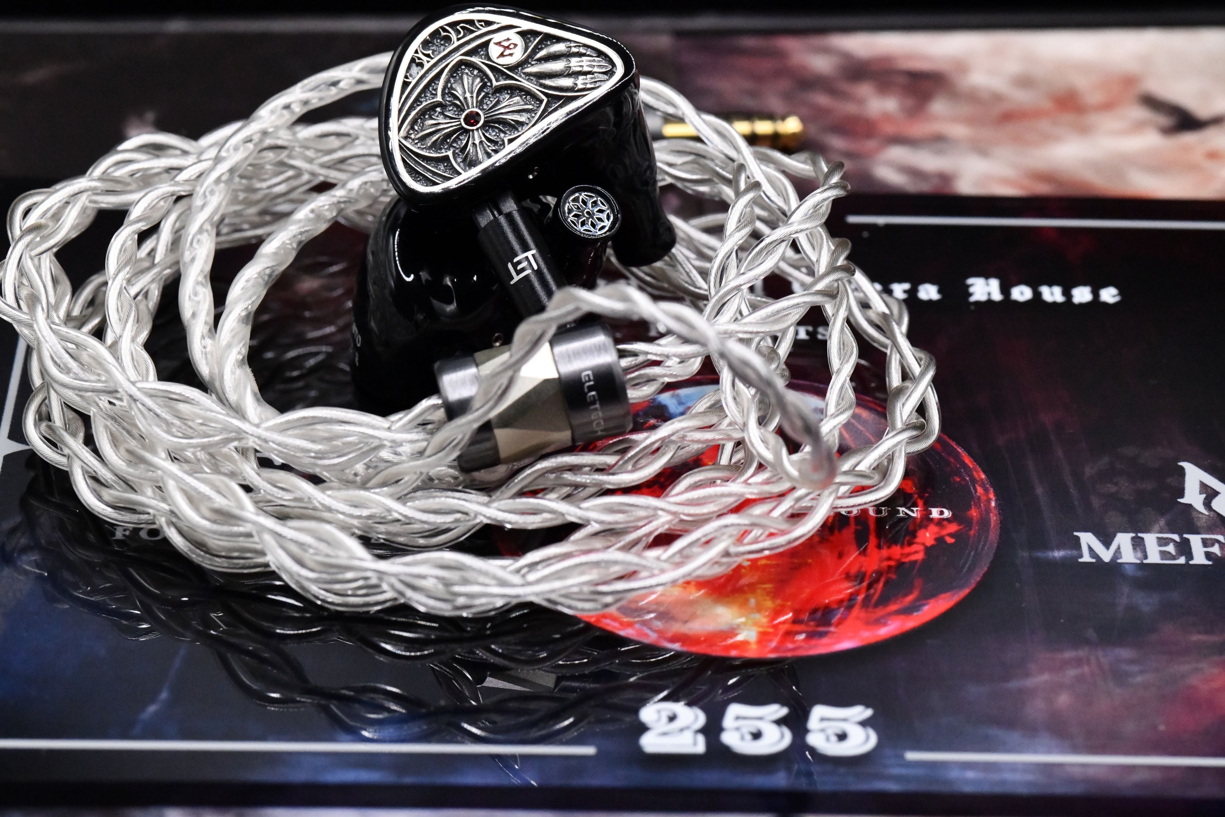 Forté Ears Mefisto (Like New) – MusicTeck