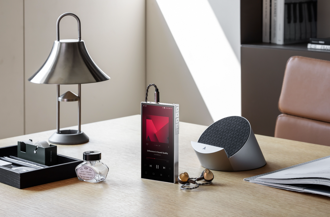 Astell&Kern PD10 + Cradle — MusicTeck Astell&Kern PD10 + Cradle — MusicTeck