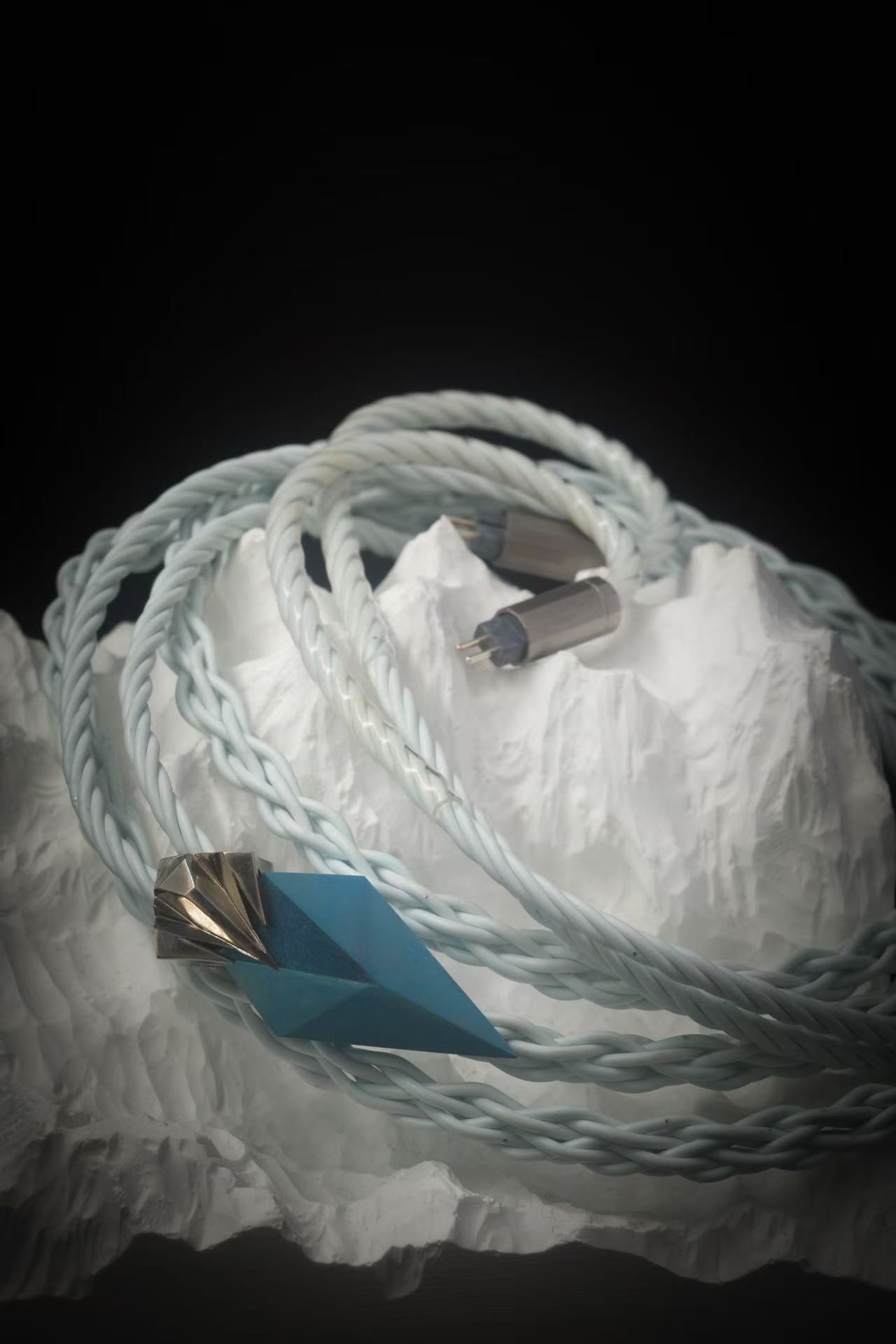 Vast Audio Night King 8W IEM Cable – MusicTeck