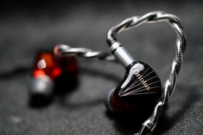 Oriolus Traillii JP Black and Red (US Exclusive Version) (in stock)