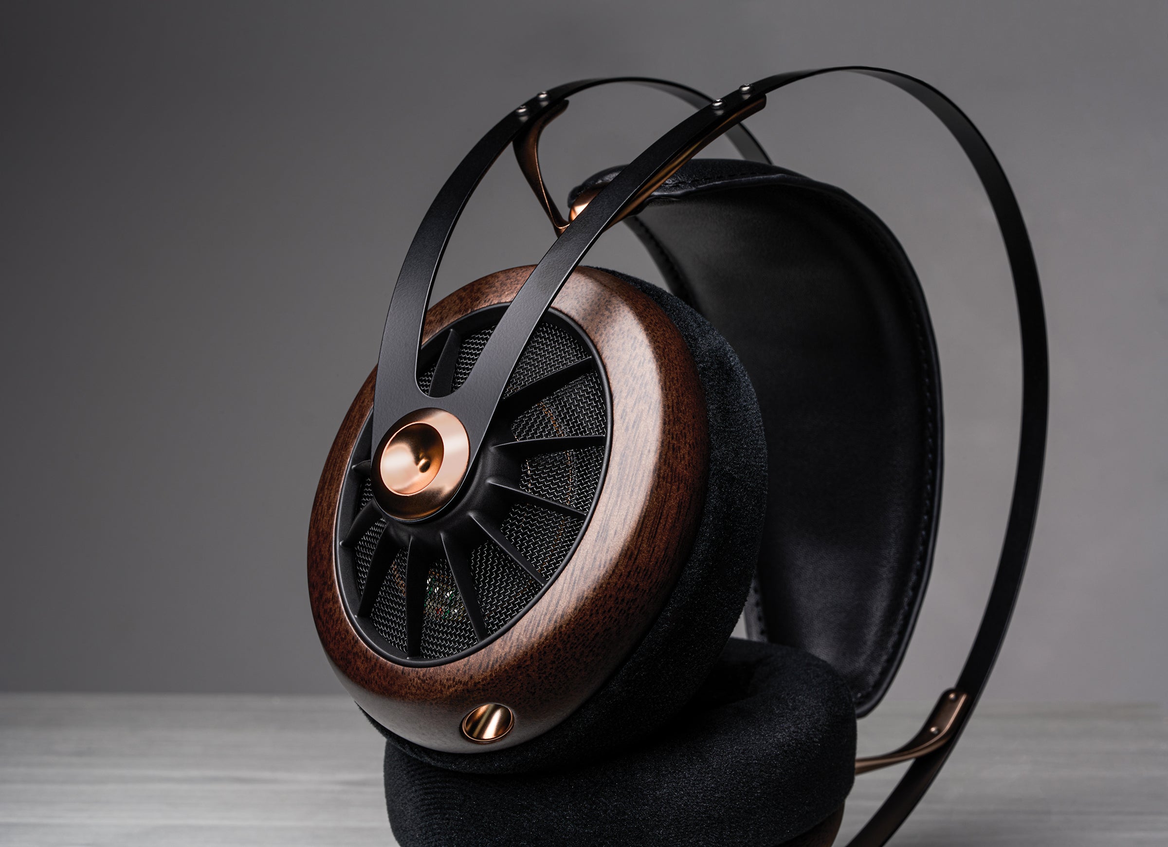 Meze Audio 109 PRO イヤーパッド ブラック Meze Audio 109 PRO – MusicTeck
