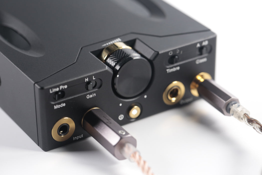 Cayin C9: Dual Nutube, Fully discrete Fully Balanced Class A/AB Portable  Headphone Amplifier